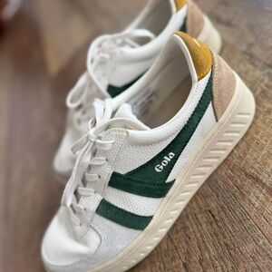GOLA White and Green Sneakers size 8